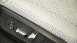 BMW X5 xDrive40i Sports Activity Vehicle 2026