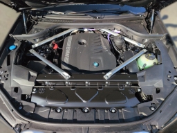 BMW X5 xDrive40i Sports Activity Vehicle 2026