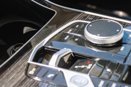 BMW X5 xDrive40i Sports Activity Vehicle 2026