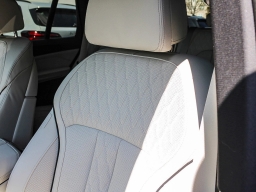 BMW X5 xDrive40i Sports Activity Vehicle 2026