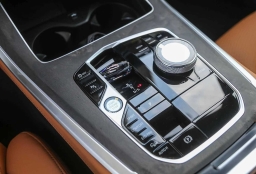 BMW X5 xDrive40i Sports Activity Vehicle 2026