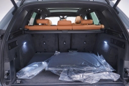 BMW X5 xDrive40i Sports Activity Vehicle 2026