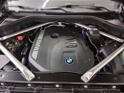 BMW X5 xDrive40i Sports Activity Vehicle 2026