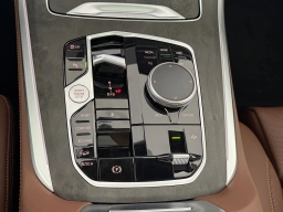 BMW X5 xDrive40i Sports Activity Vehicle 2026