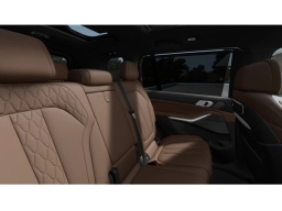 BMW X7 M60i Sports Activity Vehicle 2026