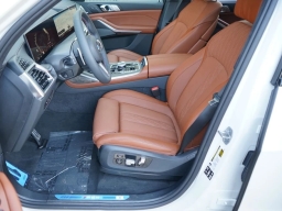 BMW X7 M60i Sports Activity Vehicle 2026