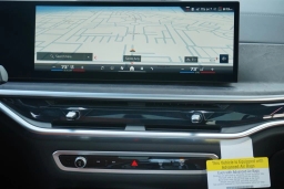 BMW X7 M60i Sports Activity Vehicle 2026