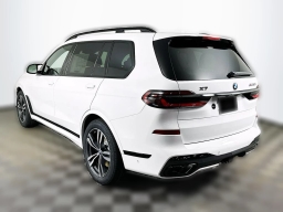 BMW X7 M60i Sports Activity Vehicle 2026