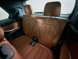 BMW X7 M60i Sports Activity Vehicle 2026