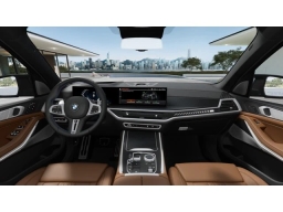 BMW X7 M60i Sports Activity Vehicle 2026