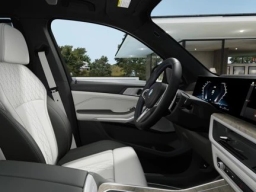 BMW X7 M60i Sports Activity Vehicle 2026