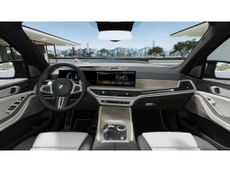 BMW X7 M60i Sports Activity Vehicle 2026