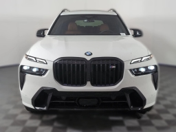 BMW X7 M60i Sports Activity Vehicle 2026