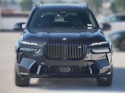 BMW X7 M60i Sports Activity Vehicle 2026