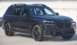 BMW X7 M60i Sports Activity Vehicle 2026