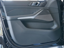 BMW X7 M60i Sports Activity Vehicle 2026