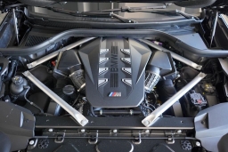 BMW X7 M60i Sports Activity Vehicle 2026