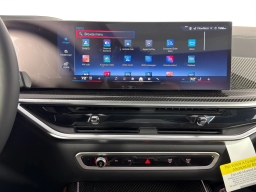 BMW X7 M60i Sports Activity Vehicle 2026