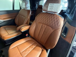 BMW X7 M60i Sports Activity Vehicle 2026