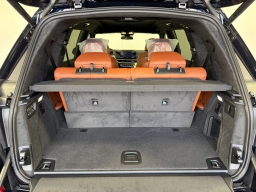 BMW X7 M60i Sports Activity Vehicle 2026