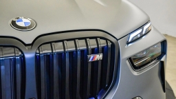 BMW X7 M60i Sports Activity Vehicle 2026