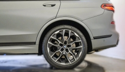 BMW X7 M60i Sports Activity Vehicle 2026