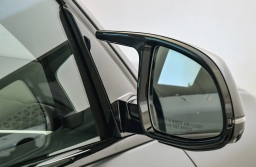 BMW X7 M60i Sports Activity Vehicle 2026