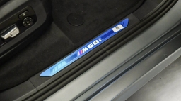 BMW X7 M60i Sports Activity Vehicle 2026