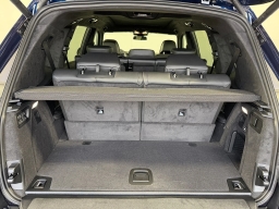 BMW X7 M60i Sports Activity Vehicle 2026