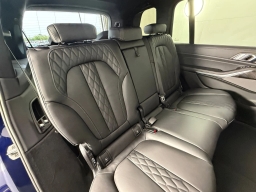 BMW X7 M60i Sports Activity Vehicle 2026