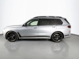 BMW X7 M60i Sports Activity Vehicle 2026