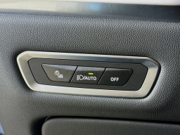 BMW X7 M60i Sports Activity Vehicle 2026