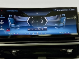 BMW X7 M60i Sports Activity Vehicle 2026