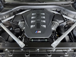 BMW X7 M60i Sports Activity Vehicle 2026