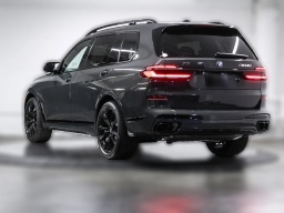 BMW X7 M60i Sports Activity Vehicle 2026