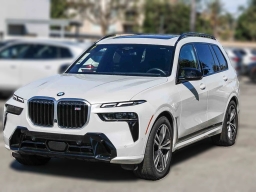 BMW X7 M60i Sports Activity Vehicle 2025