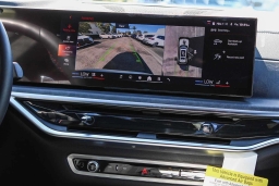 BMW X7 M60i Sports Activity Vehicle 2025