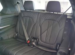 BMW X7 M60i Sports Activity Vehicle 2026