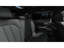 BMW X7 M60i Sports Activity Vehicle 2026