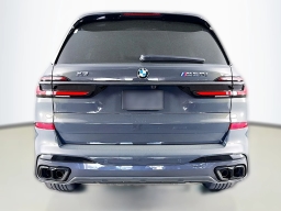BMW X7 M60i Sports Activity Vehicle 2026