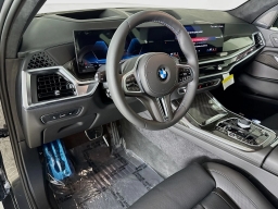 BMW X7 M60i Sports Activity Vehicle 2026
