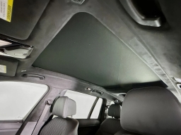 BMW X7 M60i Sports Activity Vehicle 2026