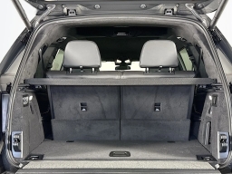 BMW X7 M60i Sports Activity Vehicle 2026