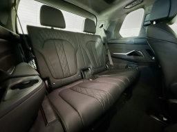 BMW X7 M60i Sports Activity Vehicle 2026