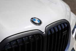 BMW X7 M60i Sports Activity Vehicle 2026