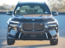 BMW X7 M60i Sports Activity Vehicle 2026