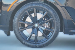 BMW X7 M60i Sports Activity Vehicle 2026