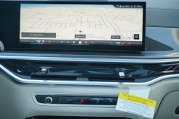 BMW X7 M60i Sports Activity Vehicle 2026