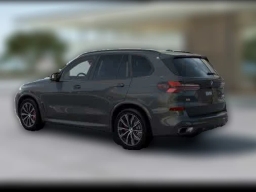 BMW X5 M60i Sports Activity Vehicle 2025