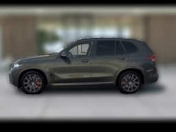 BMW X5 M60i Sports Activity Vehicle 2025